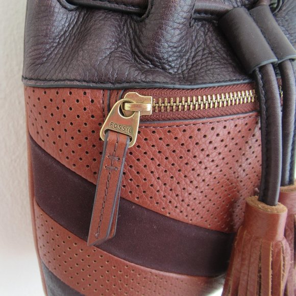 Fossil 100% Leather and Suede Bucket Shoulder Handbag Crossbody Medium sz Brown - Picture 3 of 13